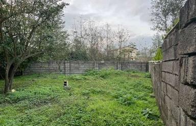 ویلا با زمین مسکونی داخل شهر