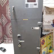 فروش دستگاه عابر بانک در حال کار