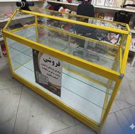 ویترین مغازه