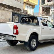 تویوتا هایلوکس