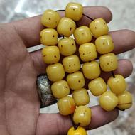 تسبیح کهنه سندلوس زرد/عتیقه