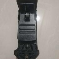 پایه نگهداری تراز لیزری دیوالت