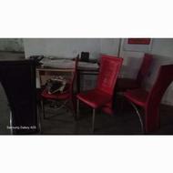 شش عدد صندلی