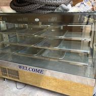 یک عدد یخچال و فریزر بستنی