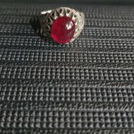 انگشتر نقره با نگین یاقوت سرخ