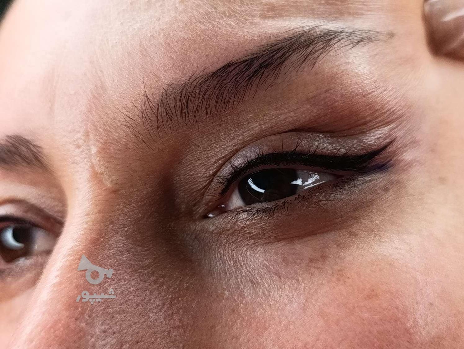 ارائه خدمات آرایش دائم ابرو وشیدینگ لب