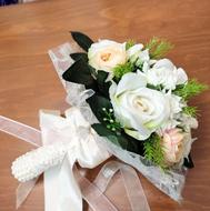 دسته گل عروس