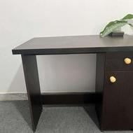 میز و صندلی تحریر