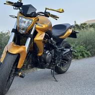 بنلی300 مدل96درحد سالم و تمیز برای سواری با چرخ پهن