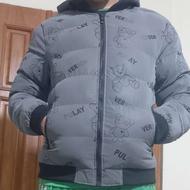 کاپشن پسرونه نو .بقیه لباسها در حد نو