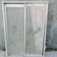 یک عدد درب اهنی ویک عدد پنجره المینیوم