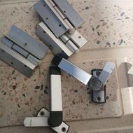 تعدادی دستگیره ولولا