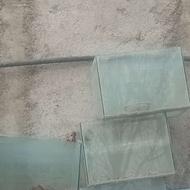 چند عدد آکواریوم