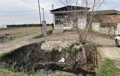 200متر زمین 80متر مغازه نانوایی دولتی واقع در جویبار