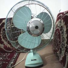 پنکه قدیمی زمینی