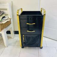 ترولی آرایشگاهی خیلی زیبا