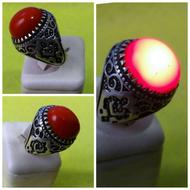 نگین عجیب و غریب