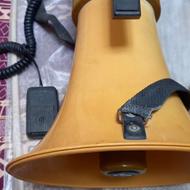 بلندگوی اوا