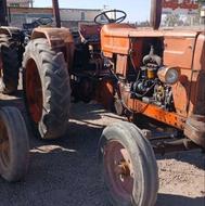 تراکتور رومانی مدل 62با ادوات کشاورزی.