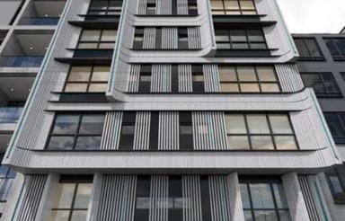 فروش آپارتمان 100 متر در بلوار مادر