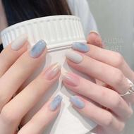 کاشت پودری ناخن سه سال سابقه