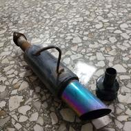 هاوارد،قالپاق،چراغ