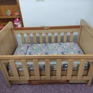 تخت کودک همراه کشو و تشک