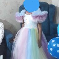 لباس فقط یبارپوشیده