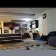 خانمی جهت همراهی فرزند،