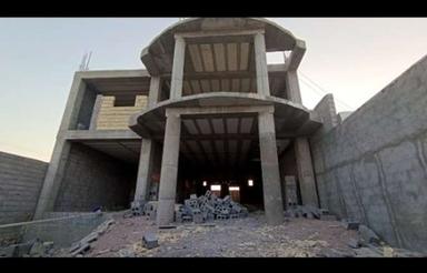 خونه نیمه کاره دو طبقه بندر کنگ