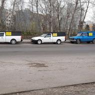 تعدادی وانت پیکان،آریسان ویا مزدا و پراید وانت