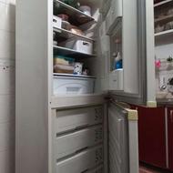 فروش یخچال دو در سالم در حال کار بخاطر نداشتن فضا