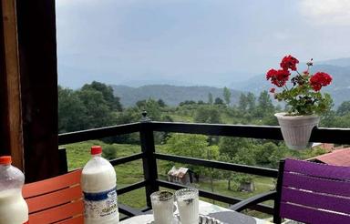 کلبه سوئیسی باغ پدری در لفور شیرگاه