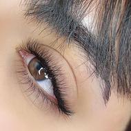 پذیرش مدل اکستنشن مژه و لیفت ابرو