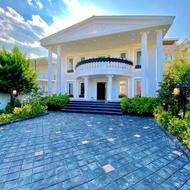 اینجا میتونی رویاهاتو زندگی کنی