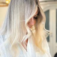 خدمات تخصصی رنگ و لایت و کراتین