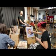 مدل خانم برای نقاشی و عکاسی