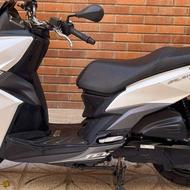 sym j200موتور