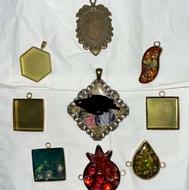 هدیه پلاک یا سر کلیدی یا آویز جلوی ماشین