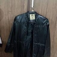 مانتو چرم رنانه