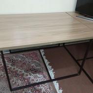 میز بزرگ رویه ام دی اف پایه فلزی