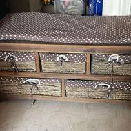 نظم دهنده کشو دار و قابلیت نشستن