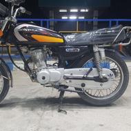 موتور کبیر مدل 93 تمیز توی عکس معلومه موتور خاب بوده