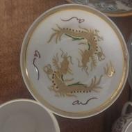 تعدادی نعلبکی قهوه خوری پیش دستی