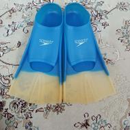 فین شنا در حد نو