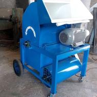 فروش انواع دستگاه علوفه خورد کن و سایر.....