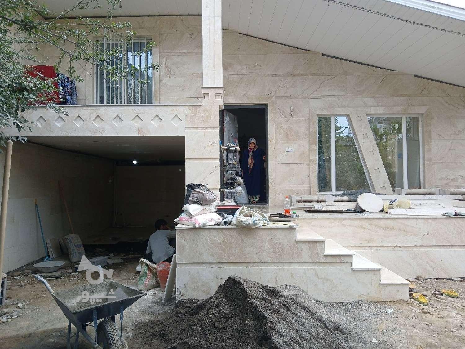 نیازمند کاشی کار و سنگ کار