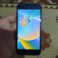 گوشی ایفون 8