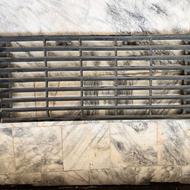 جلو پنجره پاژن