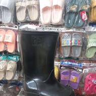 چکمه بچه گانه